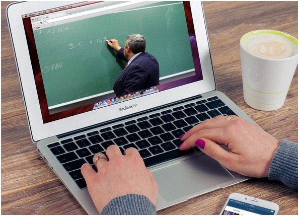 Availability of Online Classes - 5 Ways in which Technology is Impacting Modern Learning in School